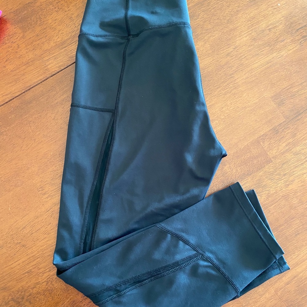 Zyia Luxe Hi-Rise Mesh Crops